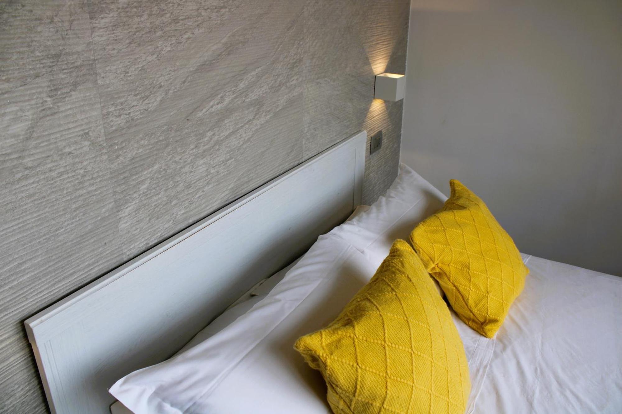 Bed and Breakfast De Gasperi 55 Napoli Esterno foto